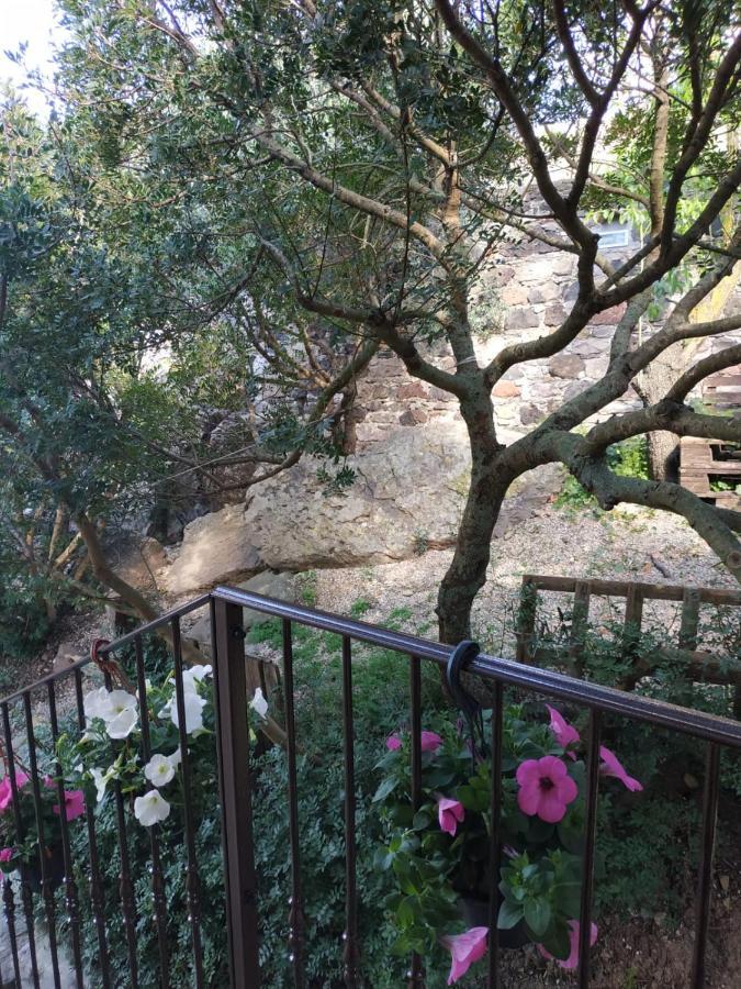 B&B Ottoulivi Сардара Екстериор снимка