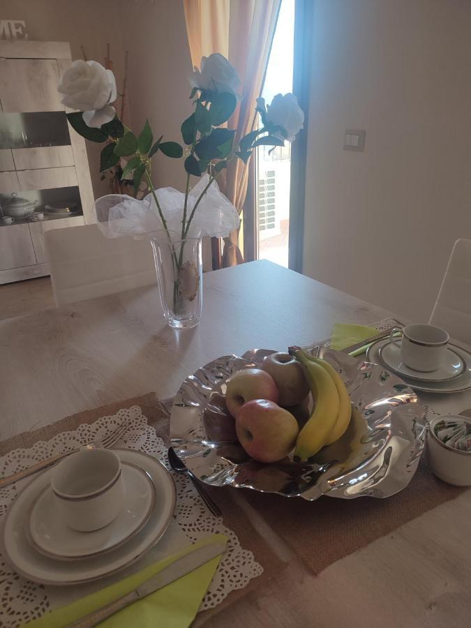B&B Ottoulivi Сардара Екстериор снимка